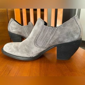 Born Western Women’s Ankle Boots